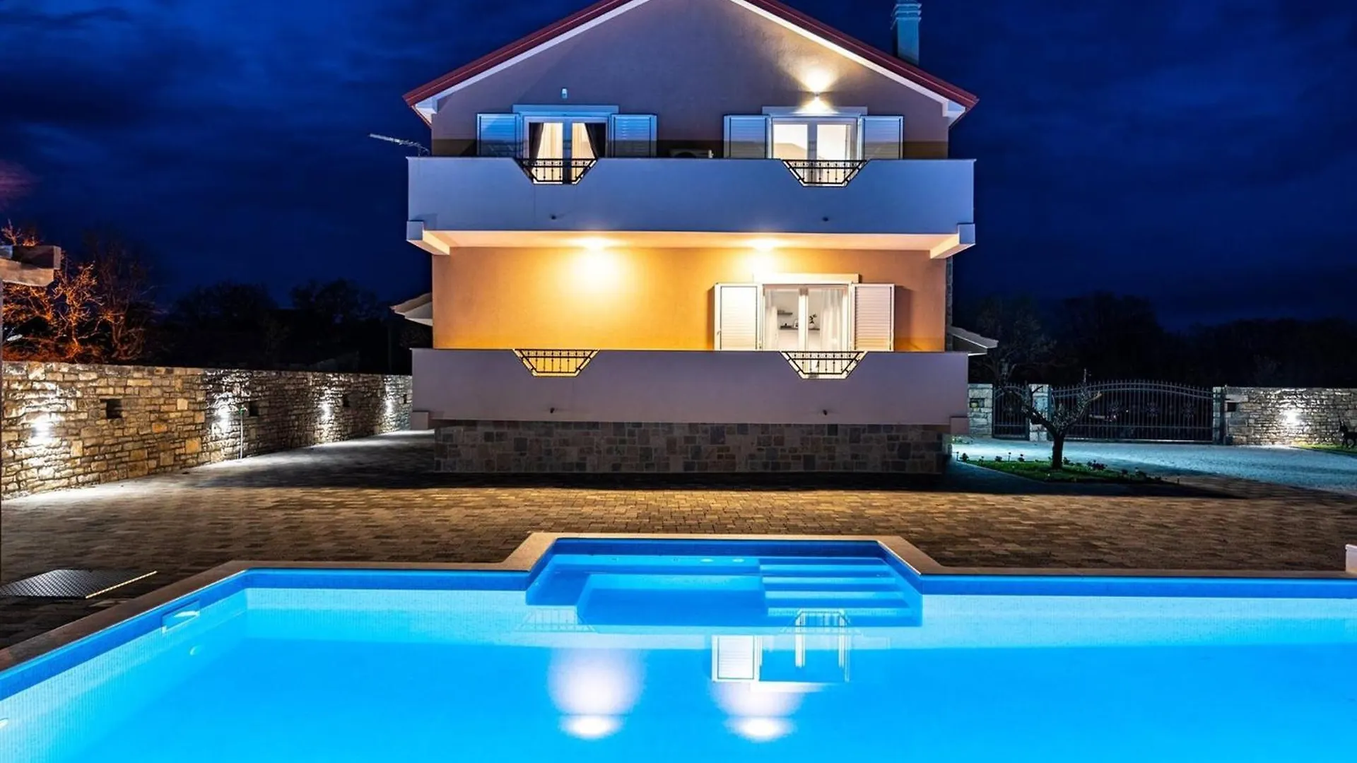 Holiday home My Dalmatia - Luxury Villa Escape With Private Pool, Game Room And Home Gym Perusic Benkovacki