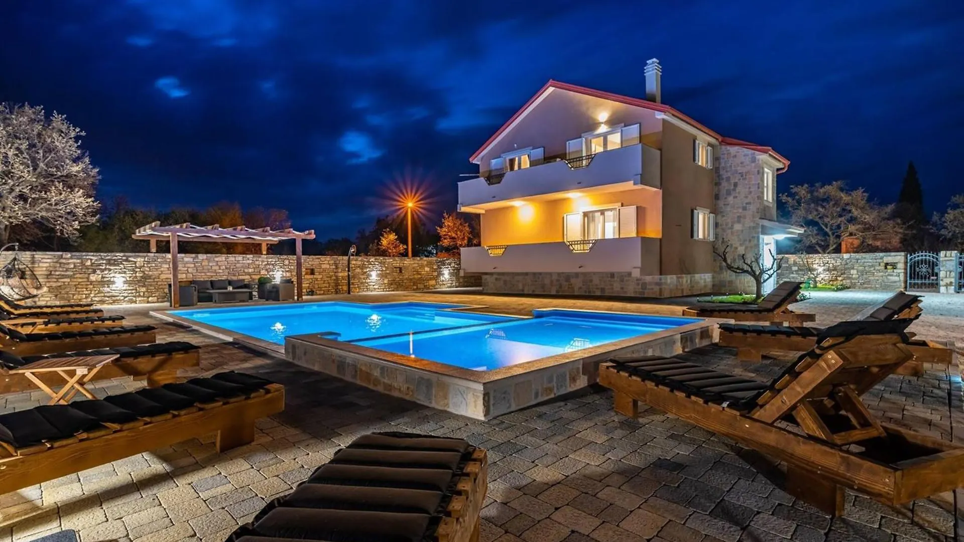 My Dalmatia - Luxury Villa Escape With Private Pool, Game Room And Home Gym Perusic Benkovacki
